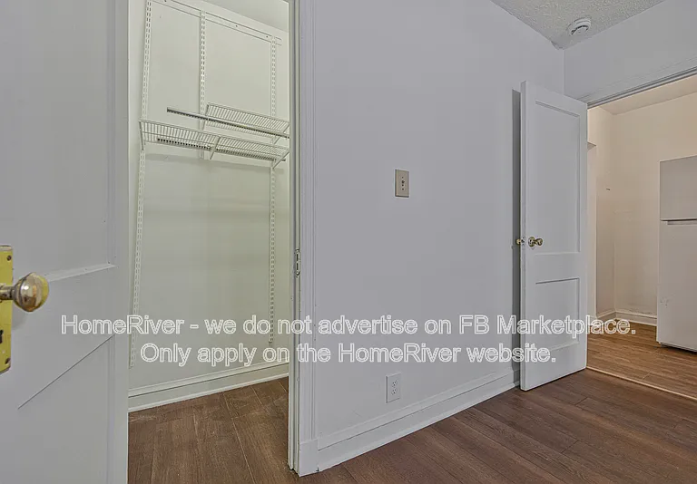 515 Franklin St NE #2 — Photo 16