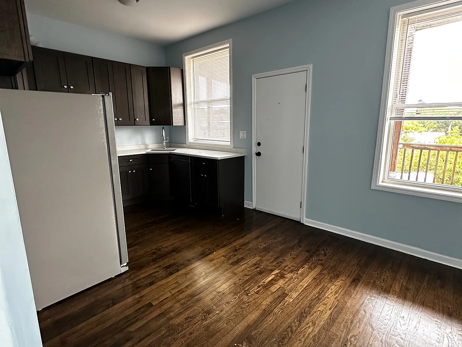 2 bed, $2,300 — Photo 3