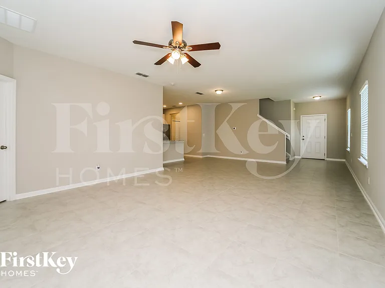 75384 Fox Cross Ave — Photo 3