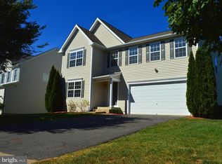 655 Holly Crest Dr, Culpeper, VA 22701