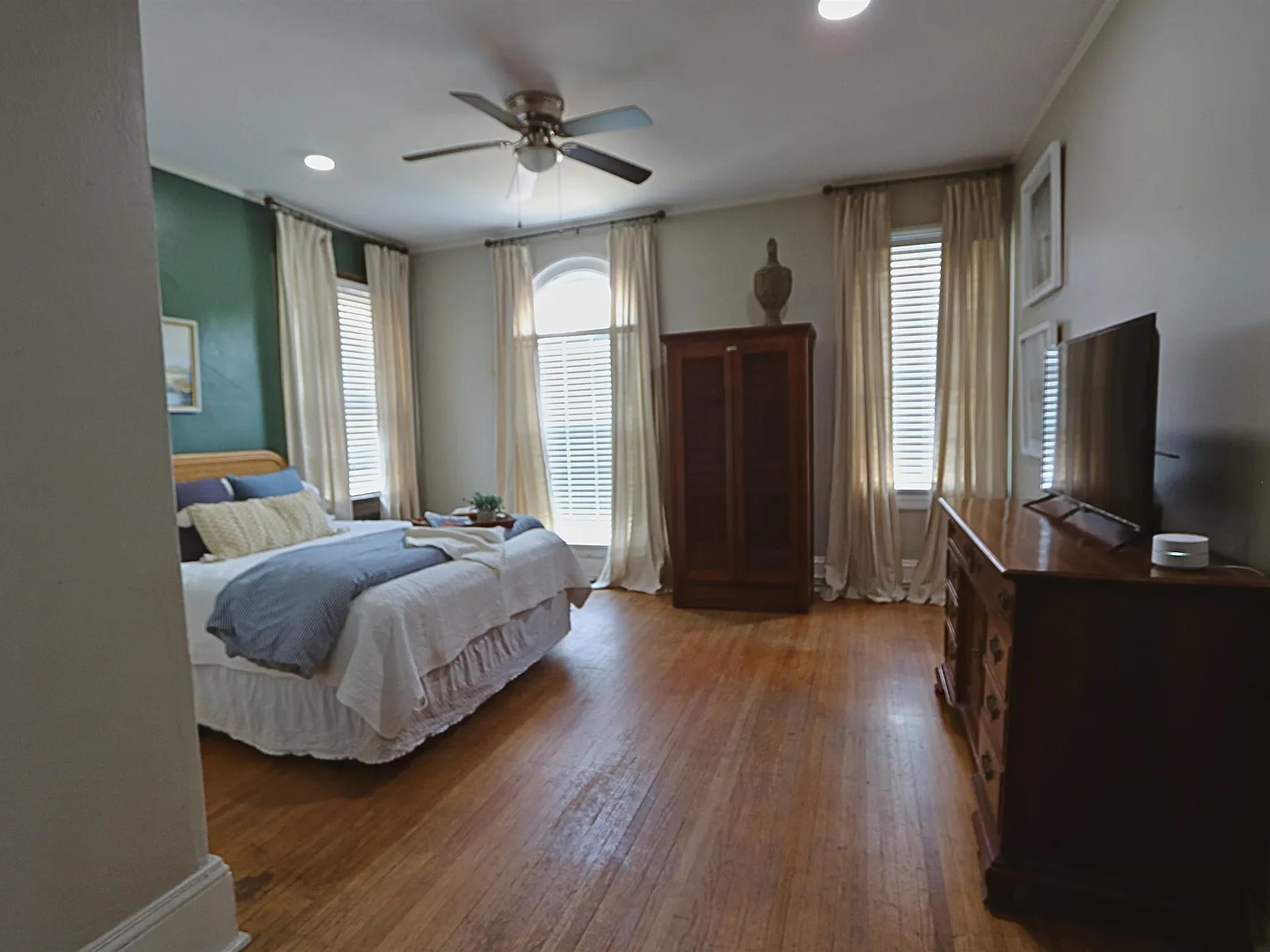 1 bed, 1.0 bath, 800 sqft, $1,350 — Photo 4