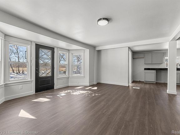 4th image of 4296 Burgess Rd