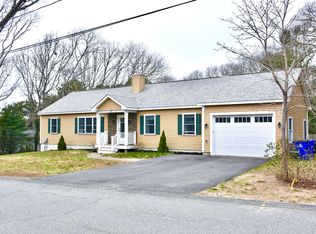 5 Marilyn Rd, Bourne, MA 02532