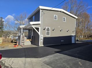 14 Park Way, Castleton, NY 12033