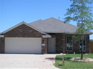 1022 Emerald Dove Dr, College Station, TX 77845