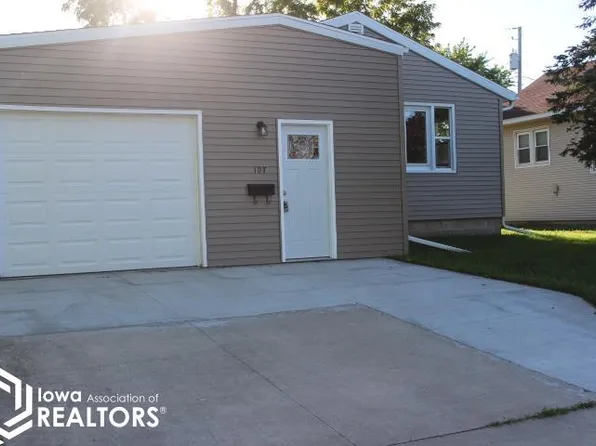 107 Wilkinson Ave, Iowa Falls, IA 50126