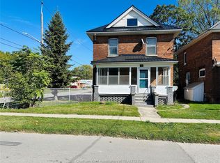 55 Prince St S, Chatham Kent, ON N7M 4N8