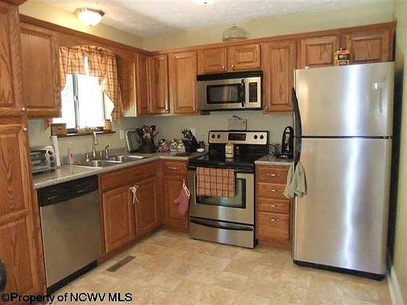 5th image of 103 Western Dr