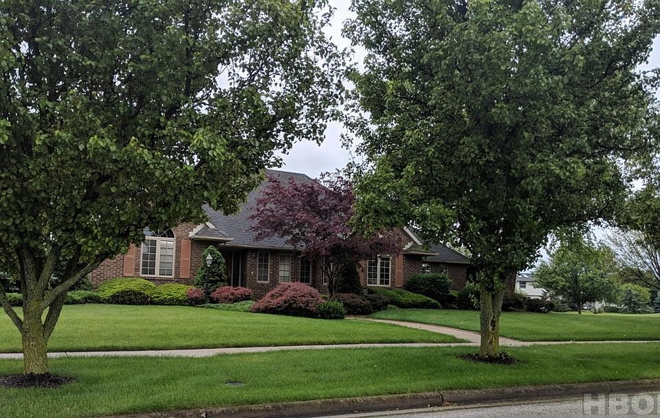 1st image of 1814 Stonehedge Dr