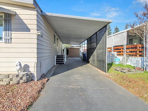 5th image of 2621 Prescott Rd Space 277