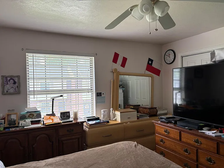 8726 S 620 E — Photo 8