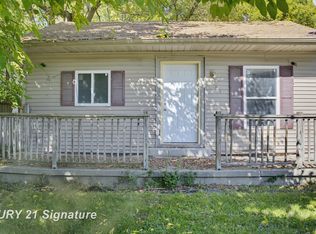 2481 California Ave, Saginaw, MI 48601