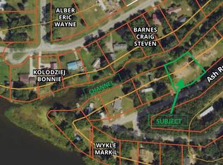 58684 Ash Rd, Three Rivers, MI 49093