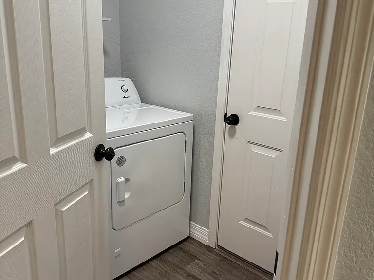 2064 E Desert Palms Dr — Photo 11