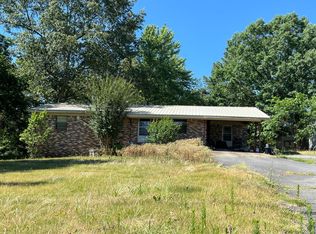 810 Gayler St, Mountain View, AR 72560