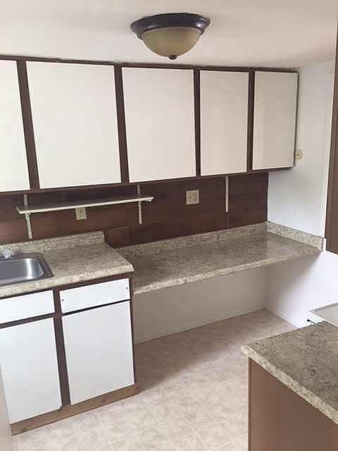 2nd image of 1014 Galliton Ct APT A