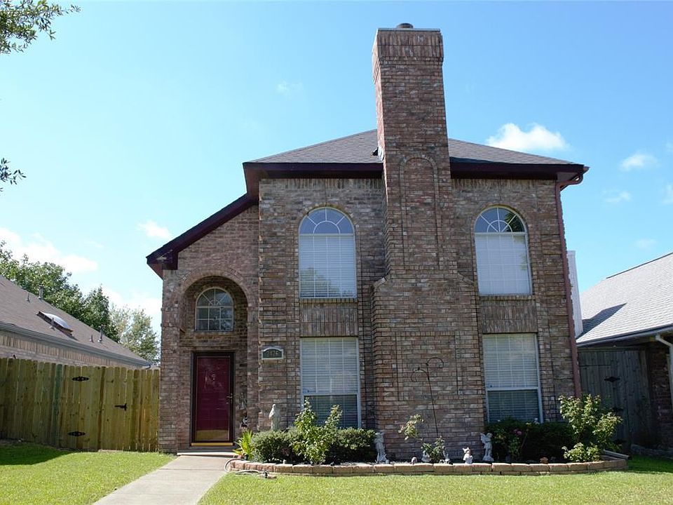 1st image of 2426 Weatherby Dr