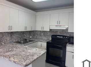 16933 SW 101st Ct, Miami, FL 33157