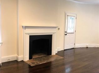 56 Willow Dr FL 1ST, New Rochelle, NY 10805