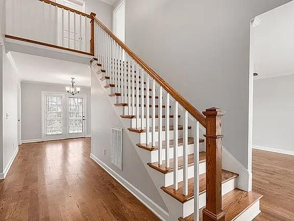 1st image of 4832 Corning Dr