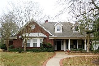 2910 Camille Dr. Southwood Forest Subdivision