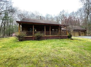 23 Milford St, Burlington, CT 06013