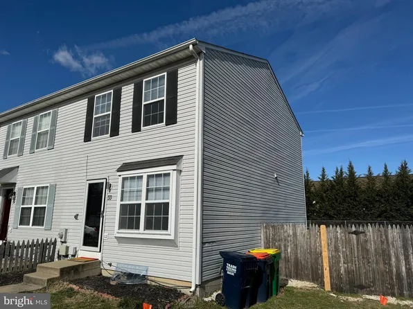 33 E Cole Blvd, Middletown, DE 19709