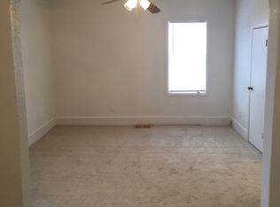 2819 Ezra Ave APT 3, Zion, IL