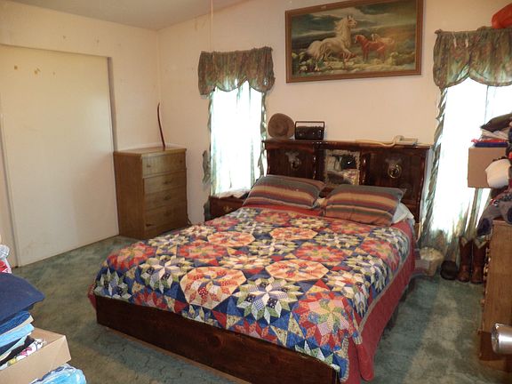 Master Bedroom.opposite end