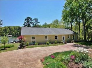 160 Chestatee Point, Dawsonville, GA 30534