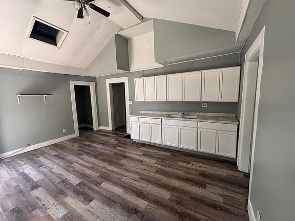 2nd image of 1182 Wheeling Ave