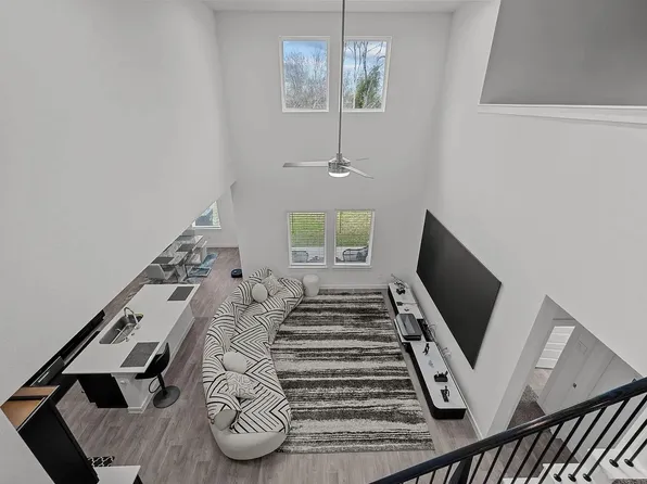 2720 Willow Gulch Way, Richmond, TX 77469