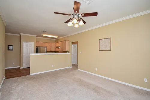 137 Sherwood Dr #D Photo 1