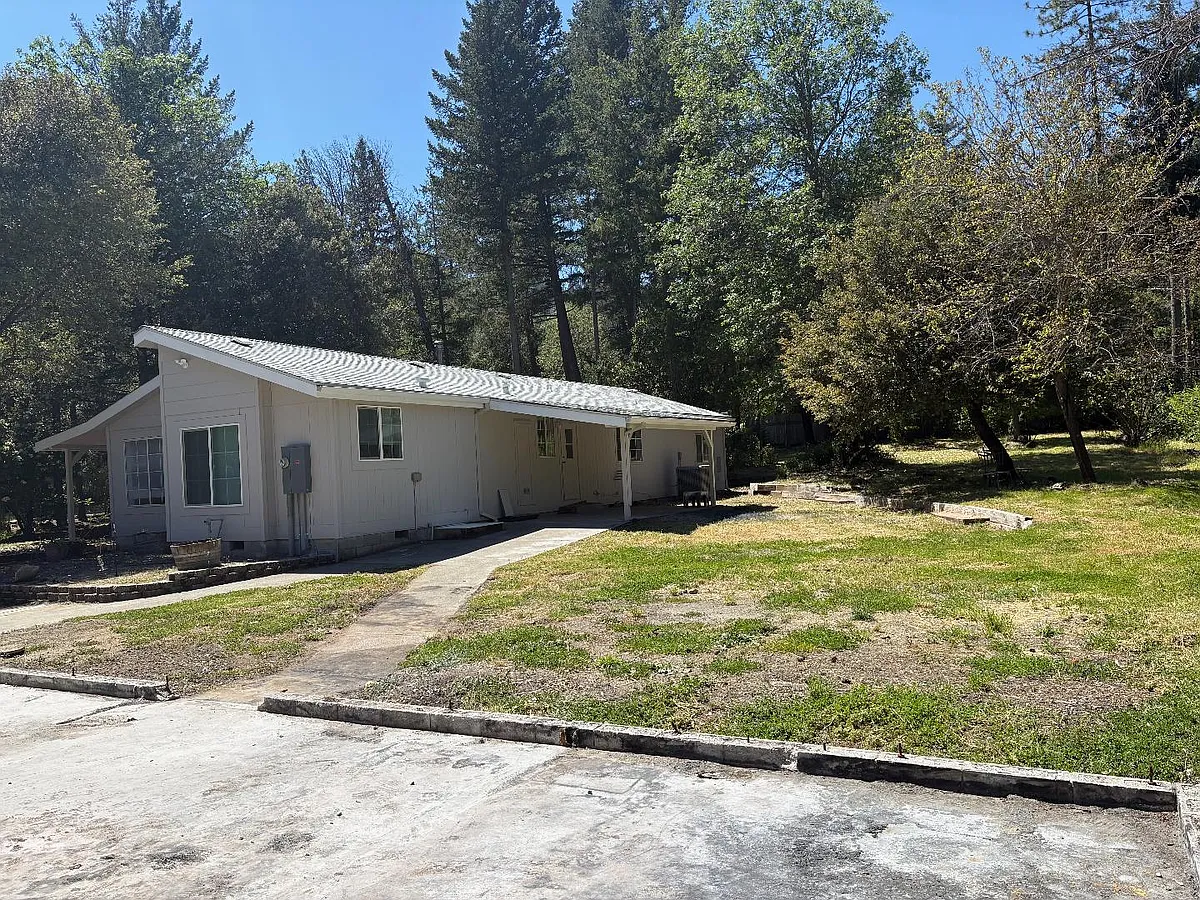 Property Photo - 399 Senger Rd