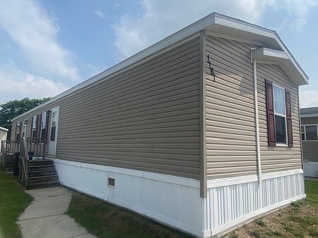Building Photo 4
