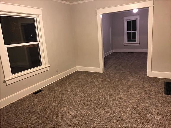 4th image of 2508 Park Dr