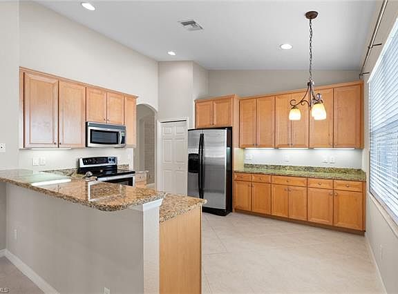 5th image of 3606 Malagrotta Cir