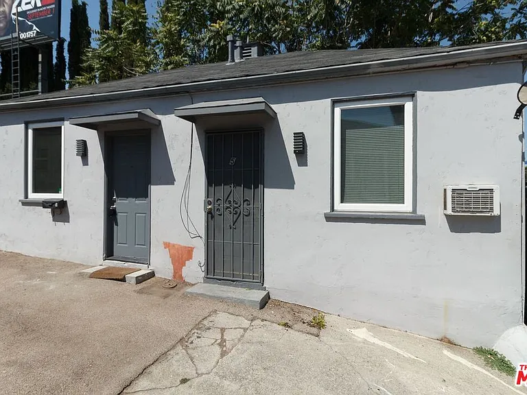 11472 Ventura Blvd #4 — Photo 7