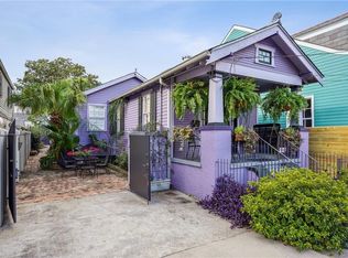 1856 Burgundy St, New Orleans, LA 70116