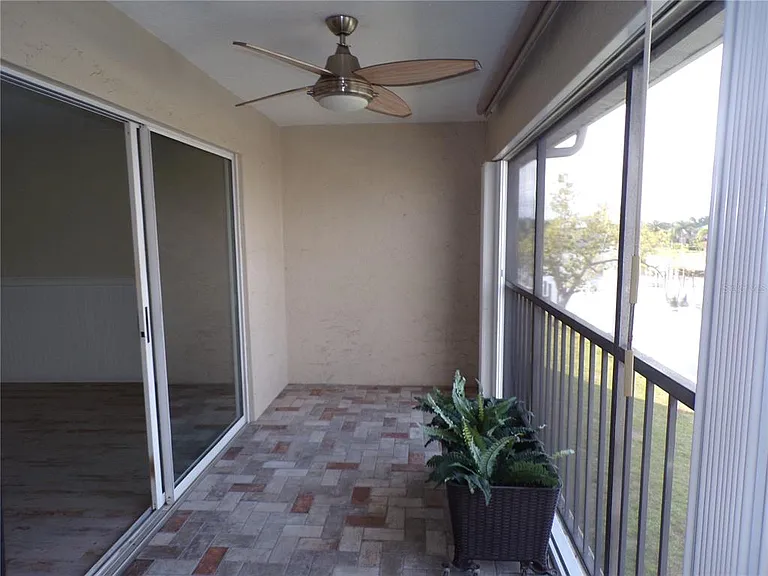 1335 Mineo Dr #G — Photo 12