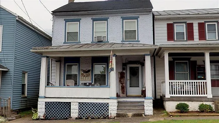 177 Main St photo 1