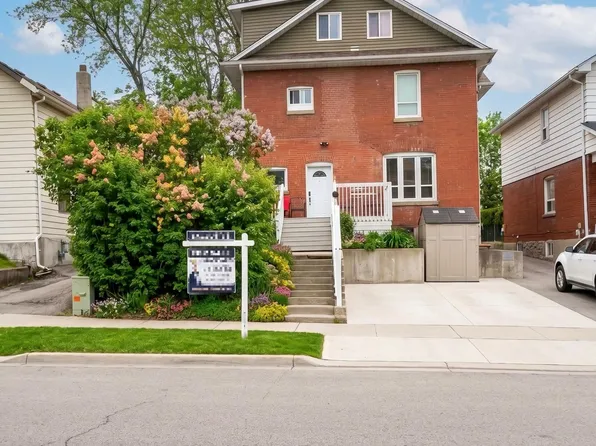 71 John St E, Bradford West Gwillimbury, ON L3Z 1G4