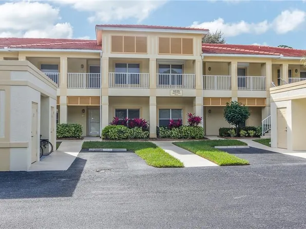 1025 Tarpon Cove Dr APT 203, Naples, FL 34110