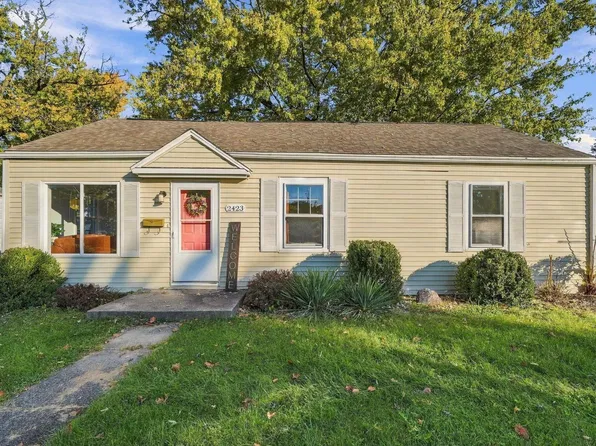 2423 Kenwood Ave, Fort Wayne, IN 46805