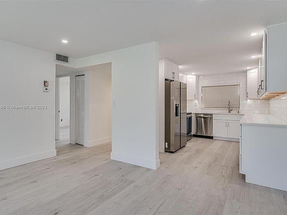 3rd image of 9330 Sunrise Lakes Blvd APT 103