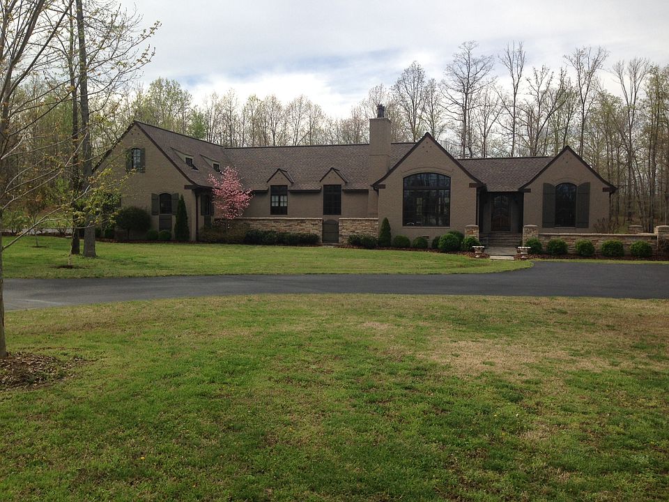 1st image of 1 Wellington Pl