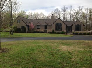 1 Wellington Pl, Waverly, TN 37185