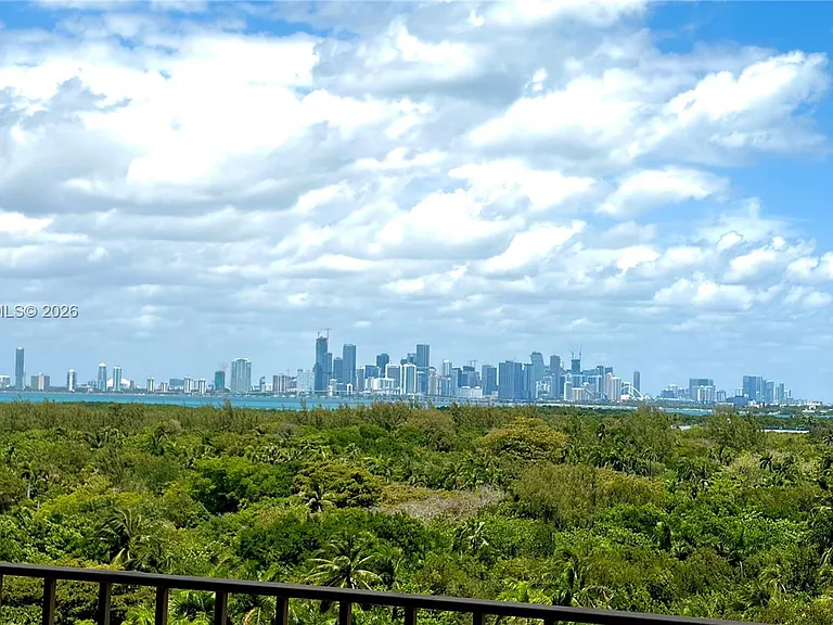 177 Ocean Lane Dr #1008 — Photo 4