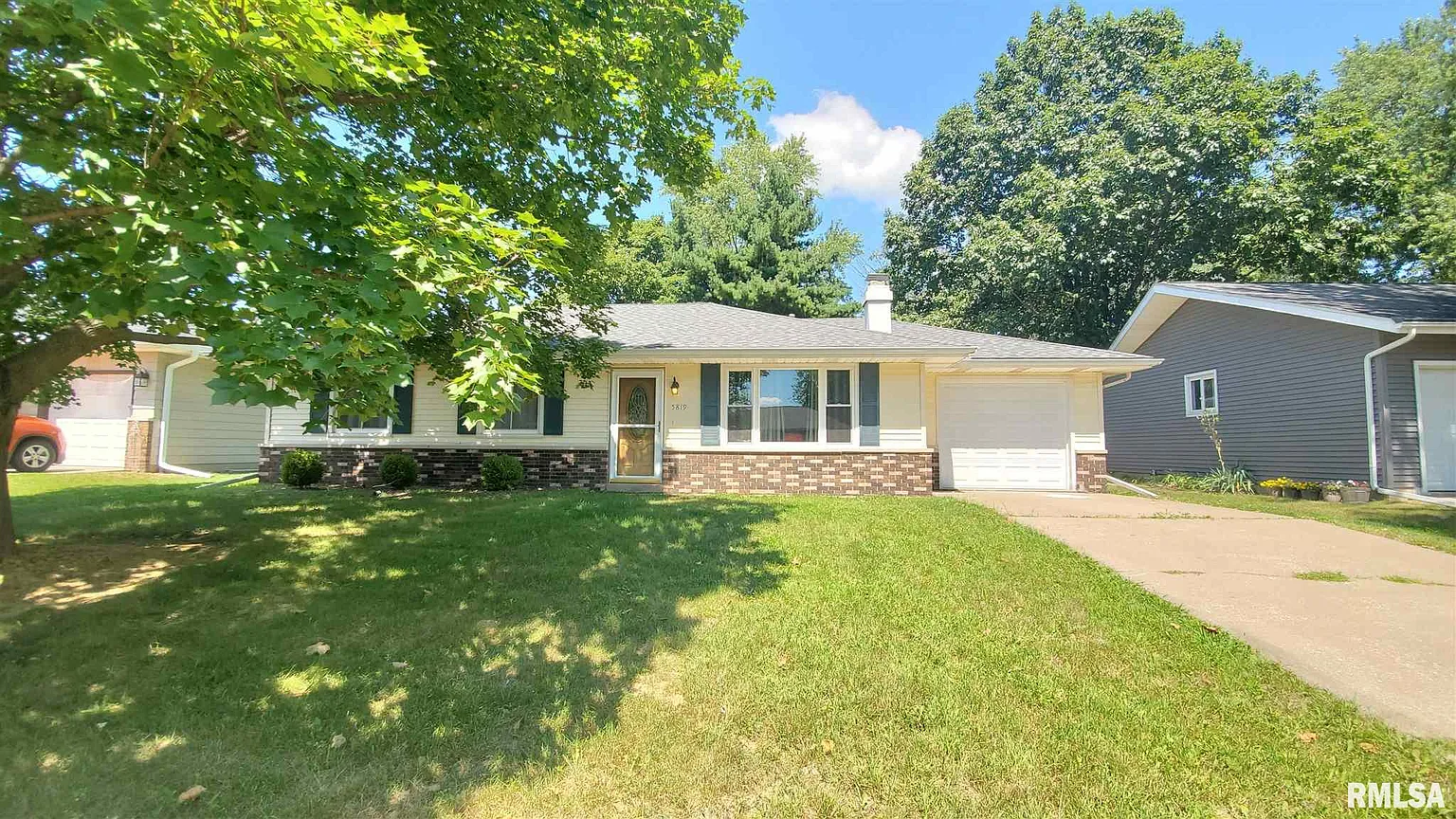 5819 W Colt Dr photo 1