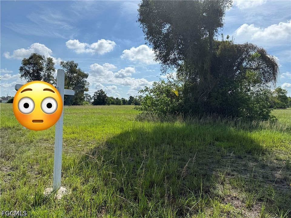 2nd image of 1627 NW 5th Ave